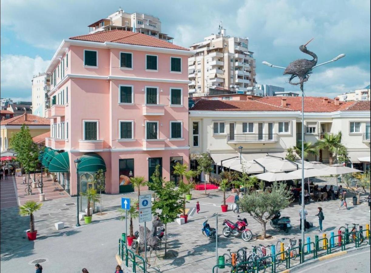 Center Apartament, Pazari Ri Appartamento *